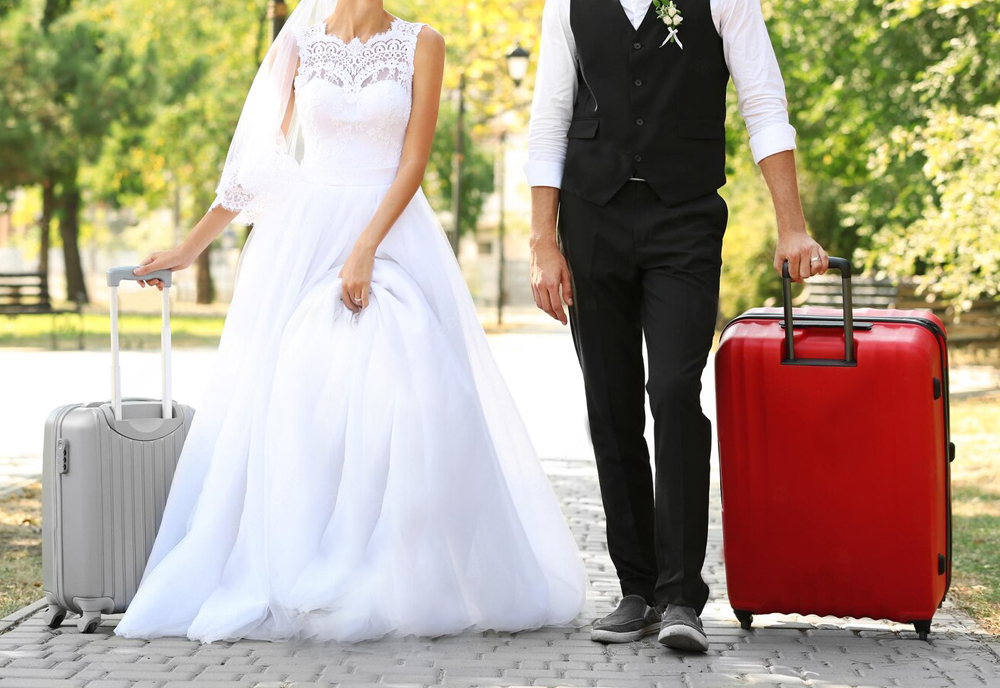 راهنمای خرید چمدان عروس و داماد